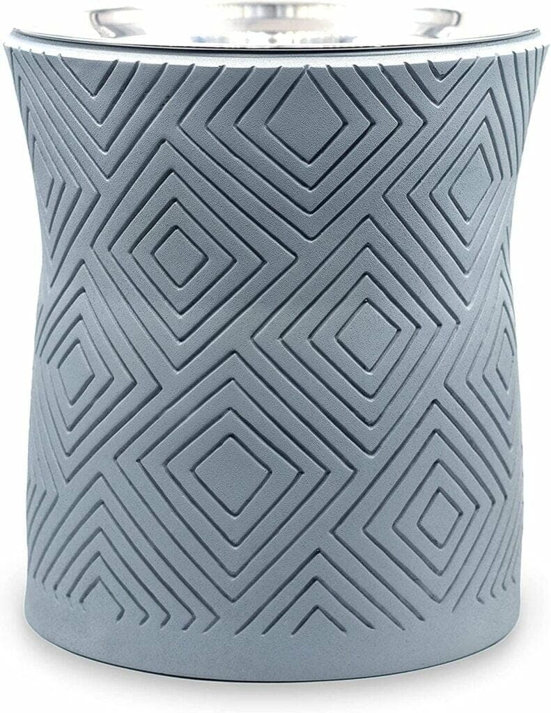 Invest in a dog bowl with a raised rim