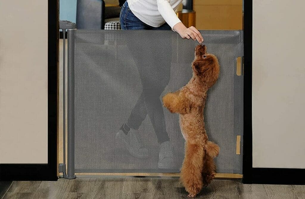 Dearlomum retractable dog gate