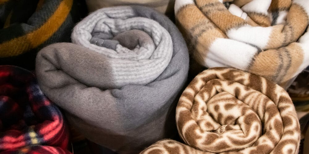 Why does dog hair stick so easy to fleece blankets?